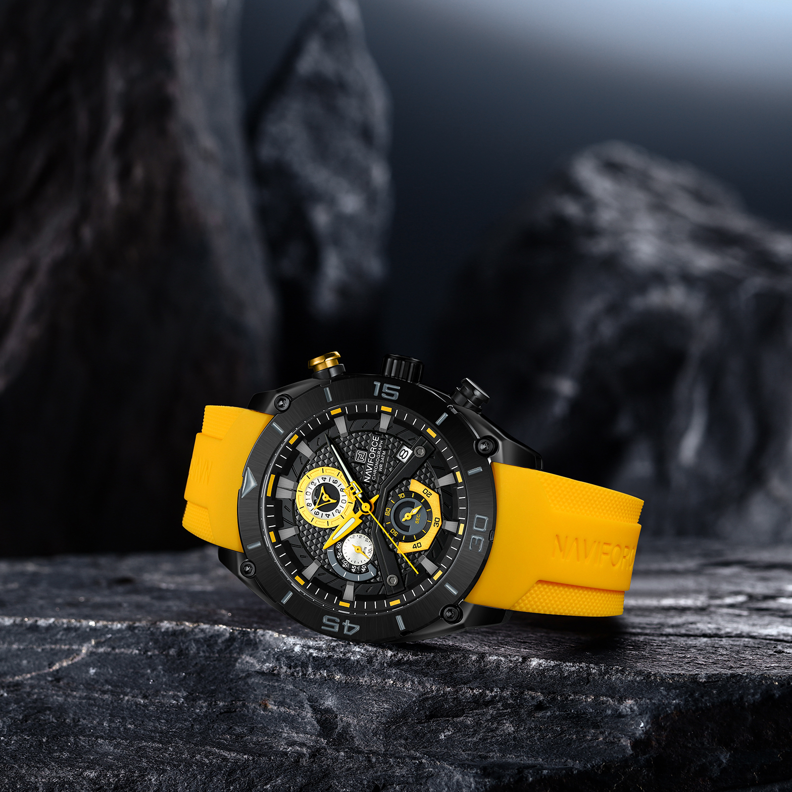 NAVIFORCE Men's Sports Chronog - Outdoor Sport Smart Watch 评论和价格