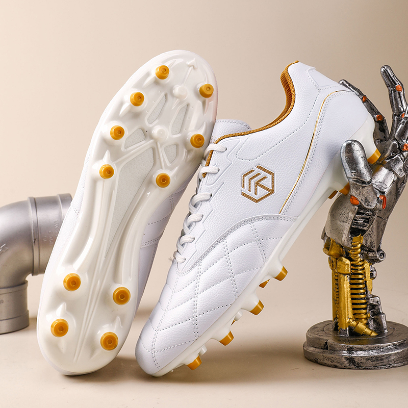 New Men Football Boots Grass B - Outdoor Sport Court 评论和价格